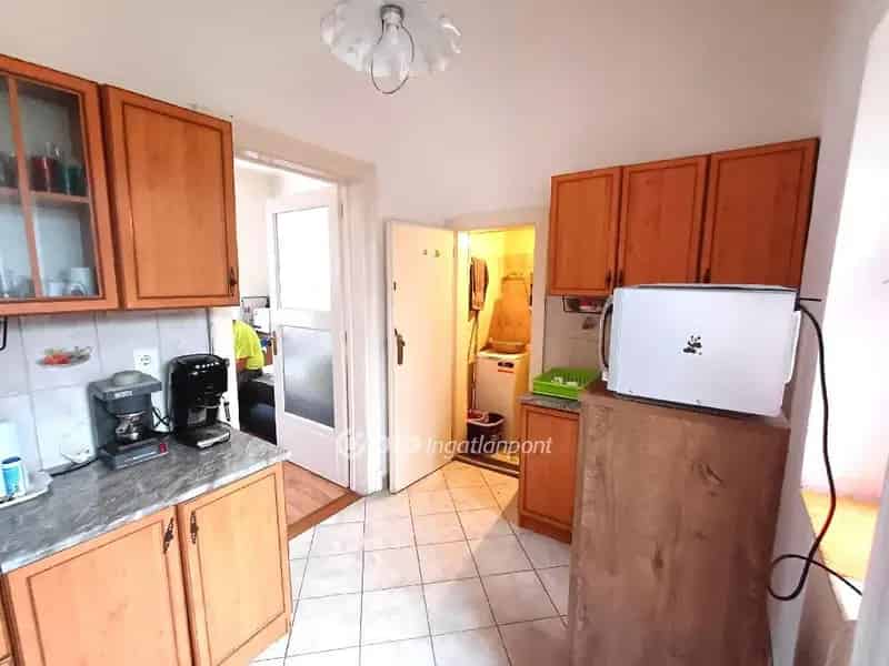 Lakás Kiadó , Budapest, Közép-Magyarország