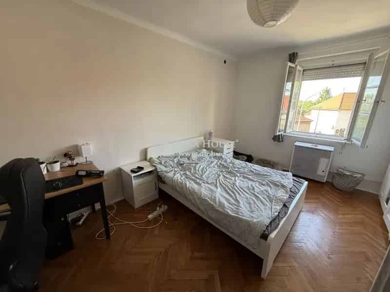 Lakás Eladó , Pécs, Dunántúl