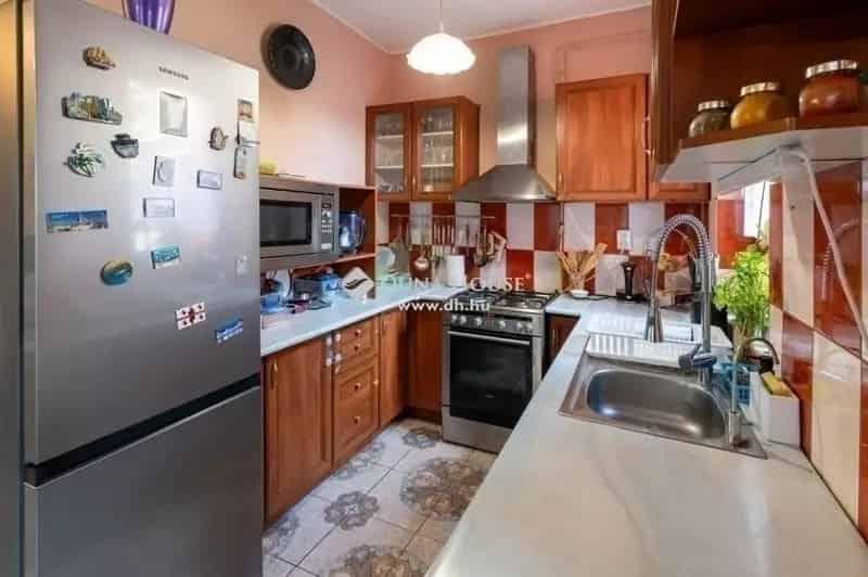 Ház Kiadó , Budapest, Közép-Magyarország