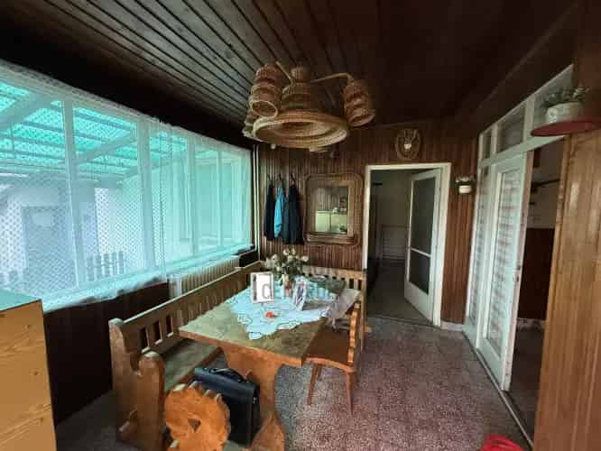 98 nm-es felujitando csalad ház elado 3 szoba vegyes tuzelesu kazan