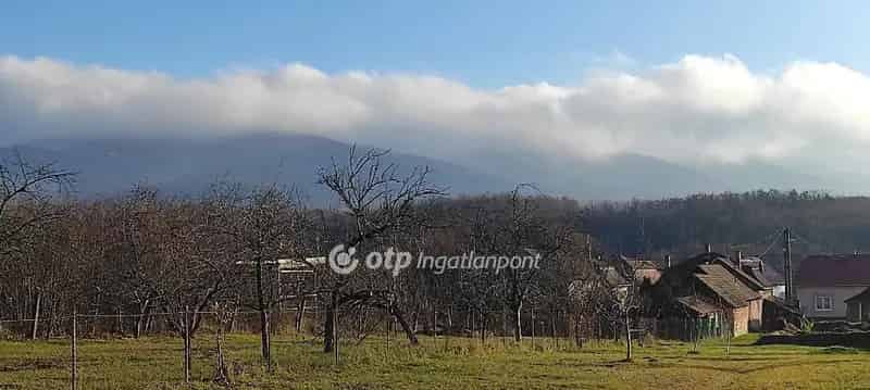 Telek Kiadó , Pásztói járás, Alföld és Észak