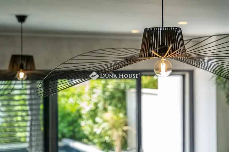 Ház Kiadó , Budapest, Közép-Magyarország