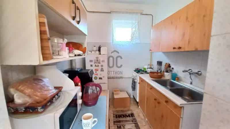 Ház Kiadó , Balmazújvárosi járás, Alföld és Észak