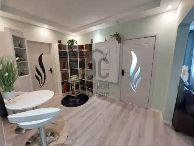 Budapest XVIII. kerületi eladó panel lakás, DLK090495