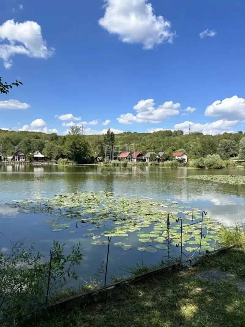 Telek Kiadó , Gödöllői járás, Közép-Magyarország