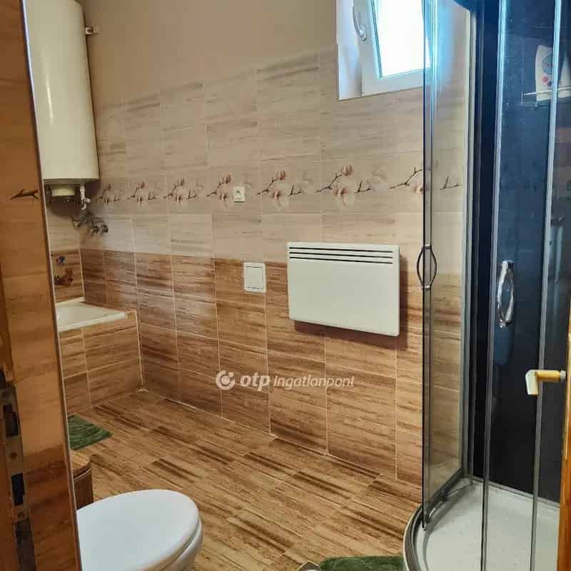 Ház Kiadó , Kemecsei járás, Alföld és Észak
