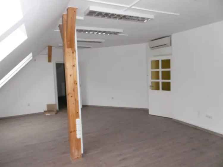 Miskolc Belváros Iroda 46 67m2 Petőfi Tér Kazinczy utca