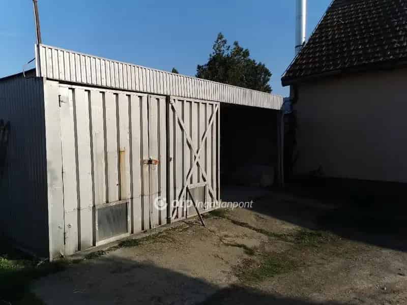 Ház Kiadó , Szekszárdi járás, Dunántúl
