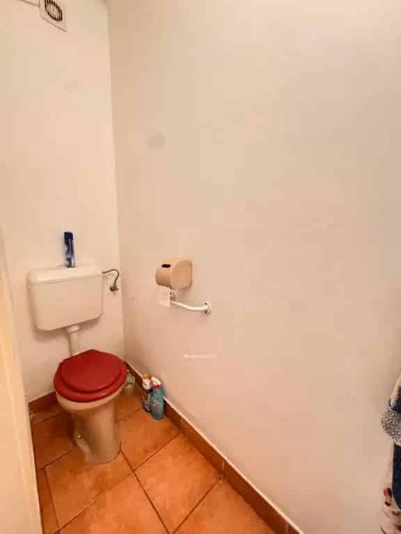 Ház Kiadó , Pápai járás, Dunántúl
