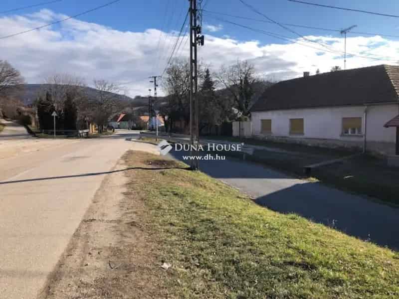 Ház Eladó , Kesztölc, Dunántúl