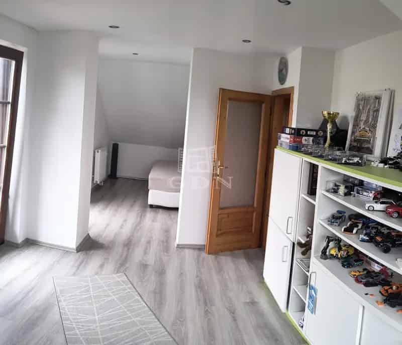 Ház Kiadó , Celli út, Sárvár, Dunántúl