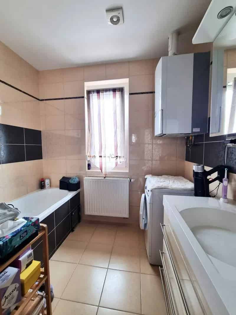 Ház Kiadó , Mosonmagyaróvári járás, Dunántúl