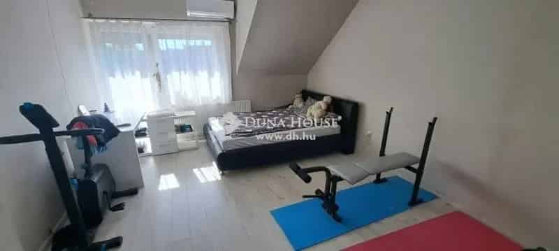 Ház Kiadó , Budakeszi járás, Közép-Magyarország