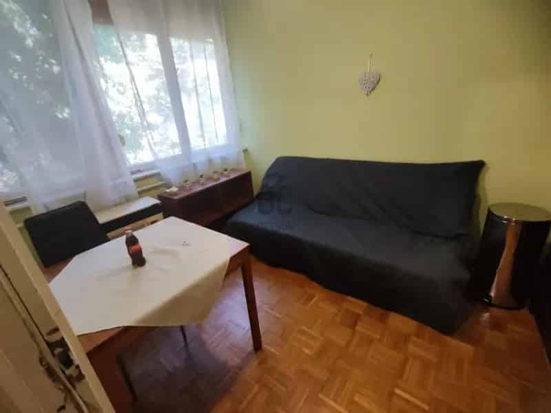 Lakás Kiadó , Debreceni járás, Alföld és Észak