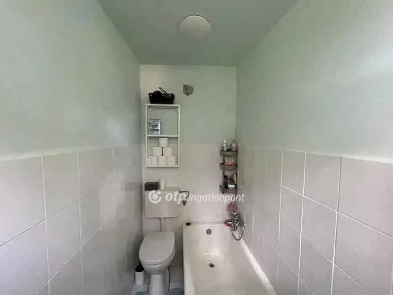 Ház Kiadó , Budapest, Közép-Magyarország