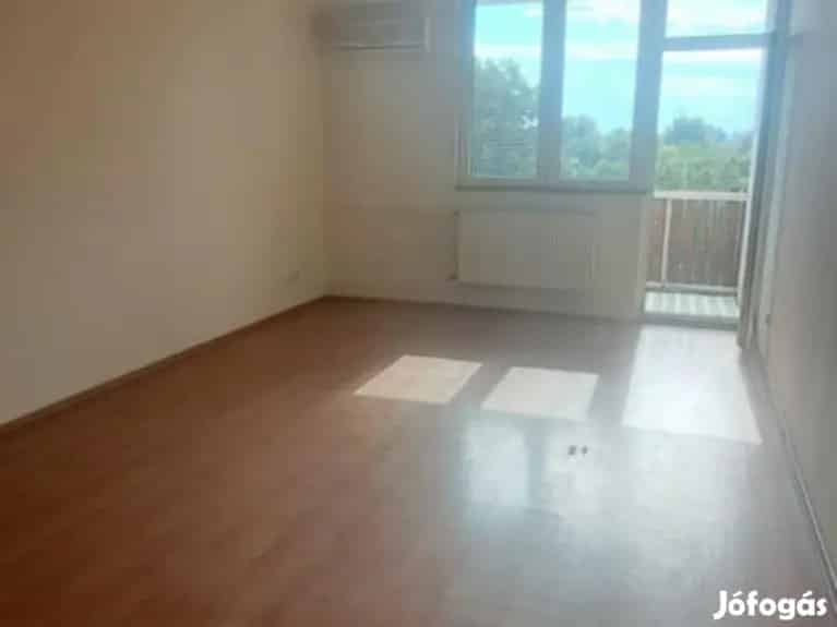 Erkélyes téglalakás a Csóni tóhoz közel Tatabányán - Tatabánya, Lakás - Jófogás Ingatlan