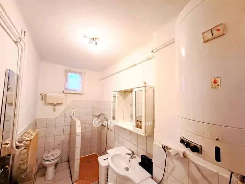 Ház Kiadó , Szolnoki járás, Alföld és Észak