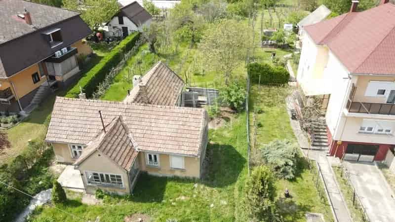 Telek Kiadó , Székesfehérvár, Dunántúl