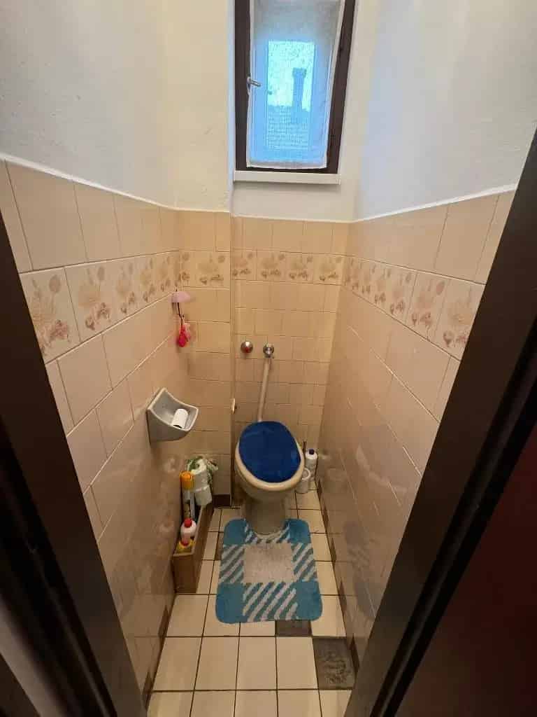Ház Kiadó , Tiszafüredi járás, Alföld és Észak
