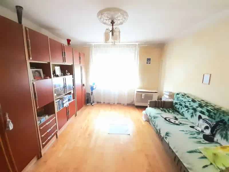 Ház Kiadó , Jászberényi járás, Alföld és Észak