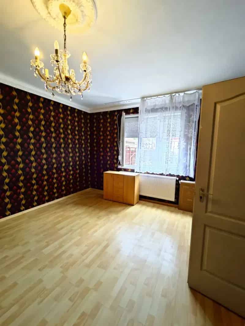 Ház Kiadó , Miskolci járás, Alföld és Észak