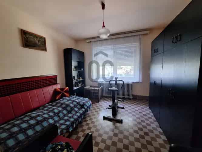 Sárvári eladó családi ház, DHZ089598