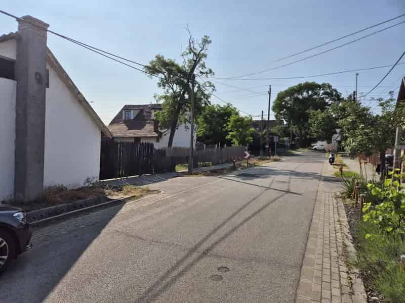 Telek Kiadó , Budapest, Közép-Magyarország