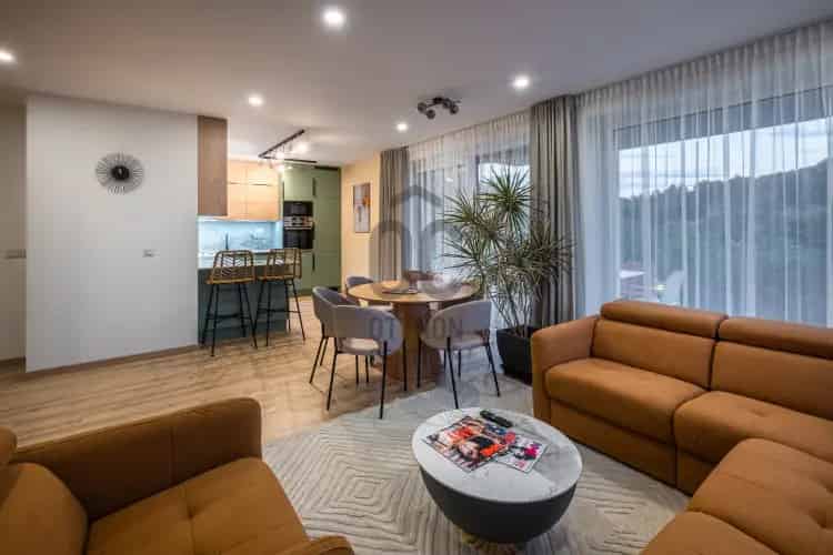 Veszprémi eladó újépítésű lakás, U0048551