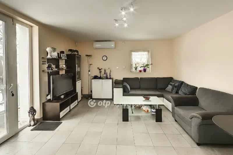 120m2-es családi ház Ráckeresztúron nagy telken