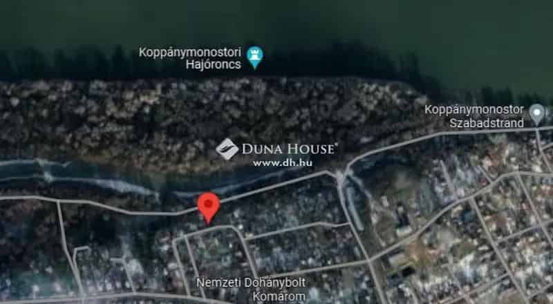 Telek Eladó , Komárom, Dunántúl