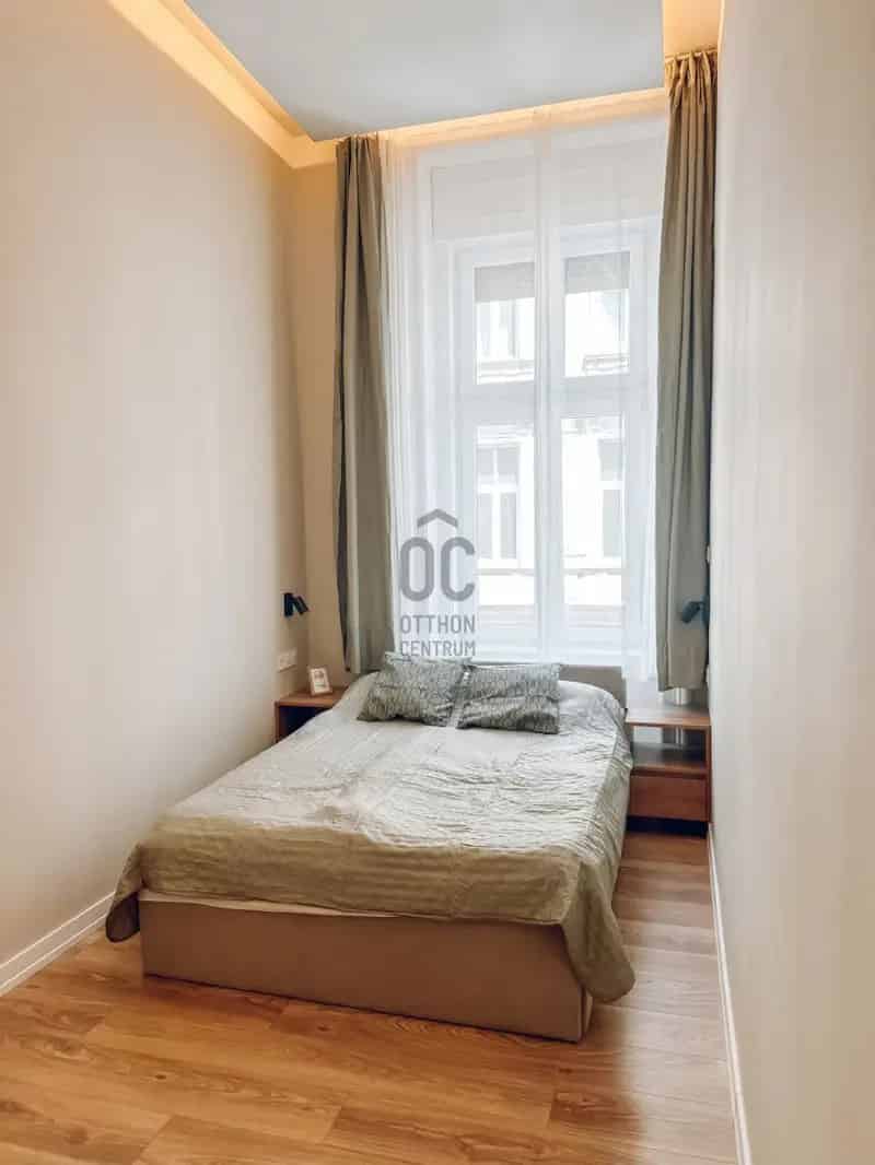 Lakás Kiadó , Budapest, Közép-Magyarország