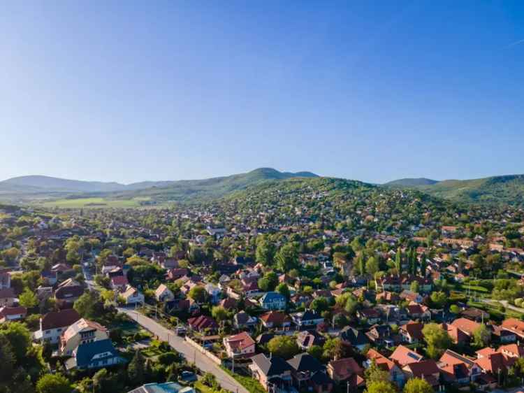 Telek Kiadó , Szentendrei járás, Közép-Magyarország