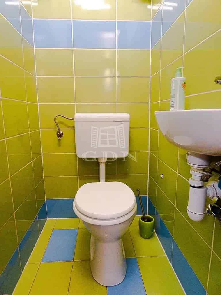 Ház Kiadó , Gödöllői járás, Közép-Magyarország