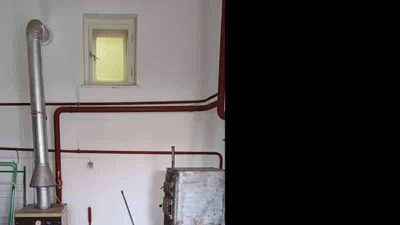 Ház Kiadó , Tápiószecső, Közép-Magyarország