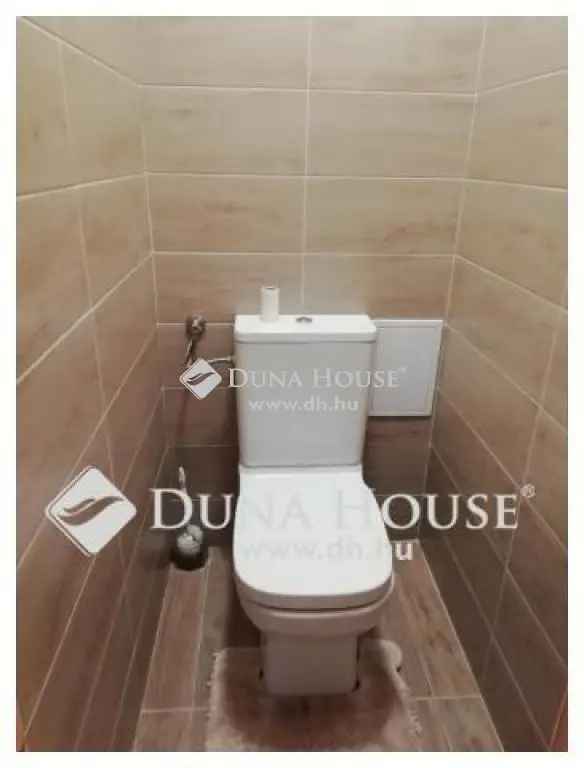Ház Kiadó , Pécs, Dunántúl