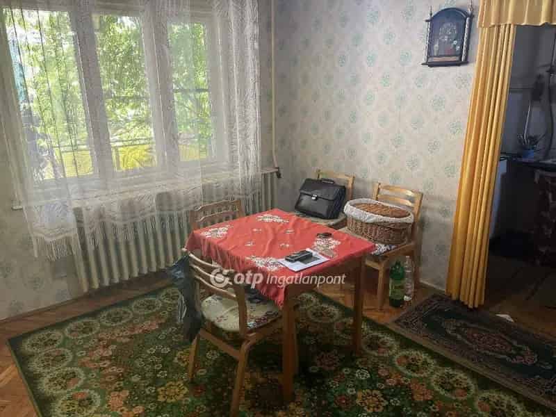 Ház Kiadó , Jászapáti járás, Alföld és Észak