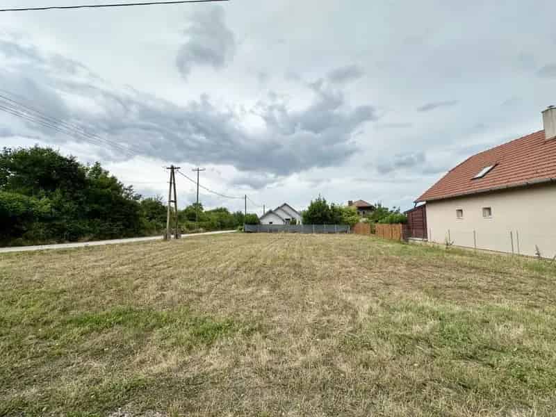 Telek Kiadó , Balatonfüredi járás, Dunántúl