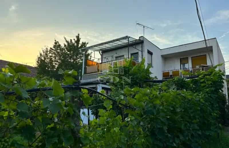 Telek Kiadó , Budakeszi járás, Közép-Magyarország
