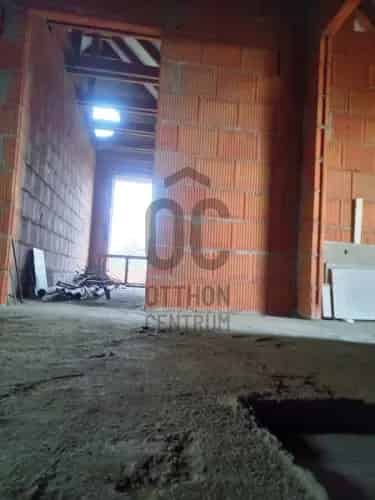 Kistarcsai eladó újépítésű ikerház, U0043740