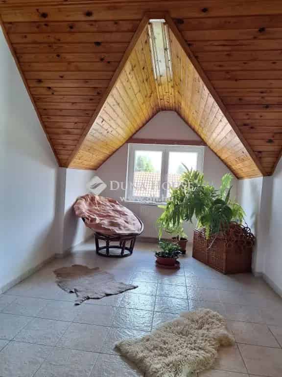 Ház Eladó , Százhalombatta, Közép-Magyarország