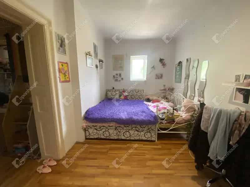 Ház Kiadó , Szegedi járás, Alföld és Észak