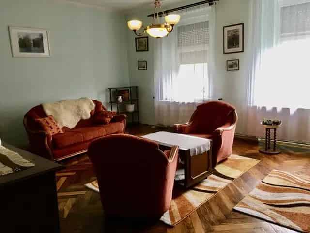 Lakás Kiadó , Székesfehérvár, Dunántúl