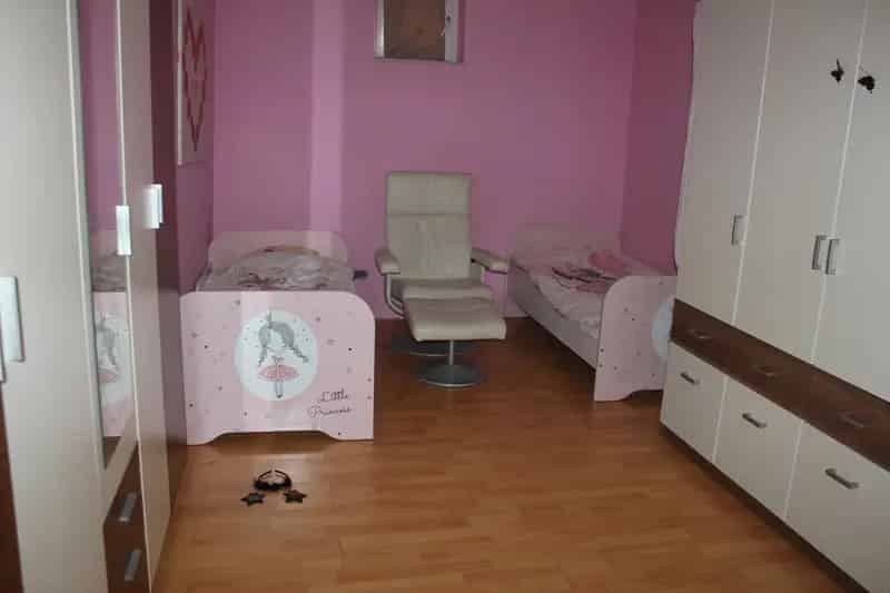 Ház Kiadó , Csornai járás, Dunántúl