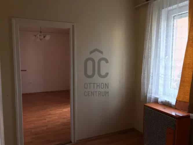 Gödöllői eladó lakás, DLK090503
