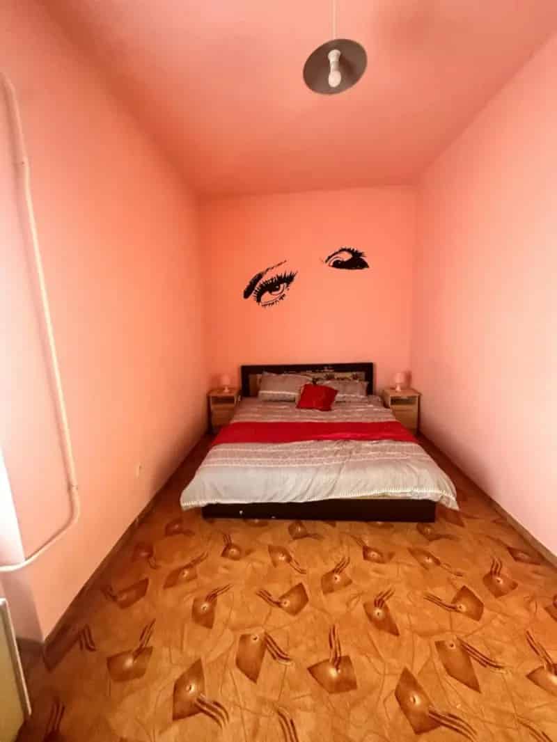 Lakás Kiadó , Béke tér, Székesfehérvár, Dunántúl