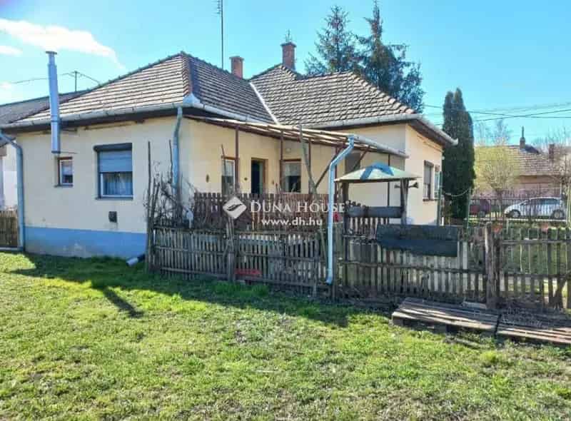 Ház Eladó , Legénd, Alföld és Észak