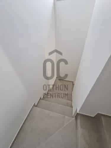 Debreceni eladó újépítésű ikerház, U0045981