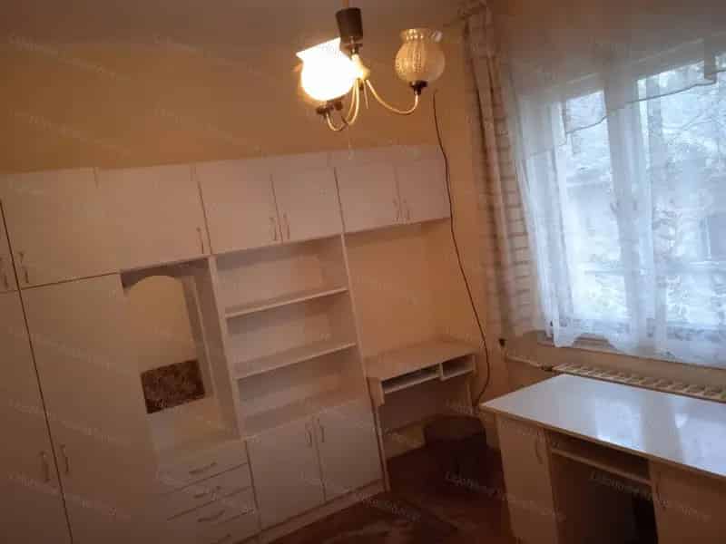 Ház Kiadó , Székesfehérvári járás, Dunántúl