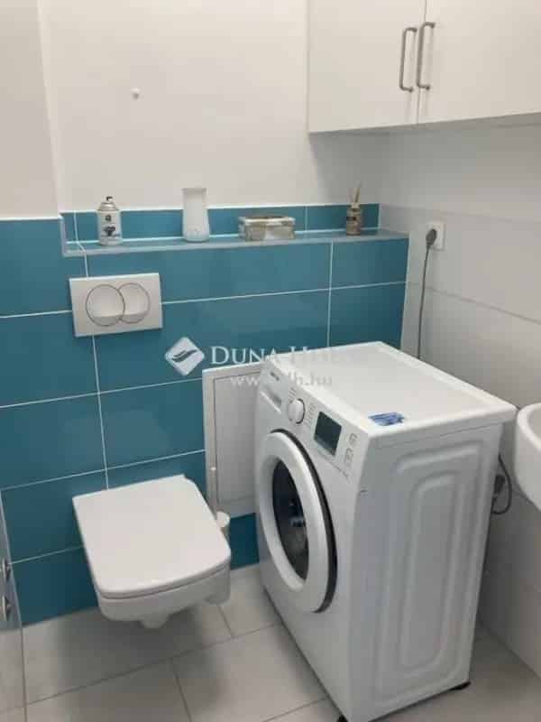 Lakás Kiadó , 9, Bajcsy-Zsilinszky utca, Pécs, Dunántúl