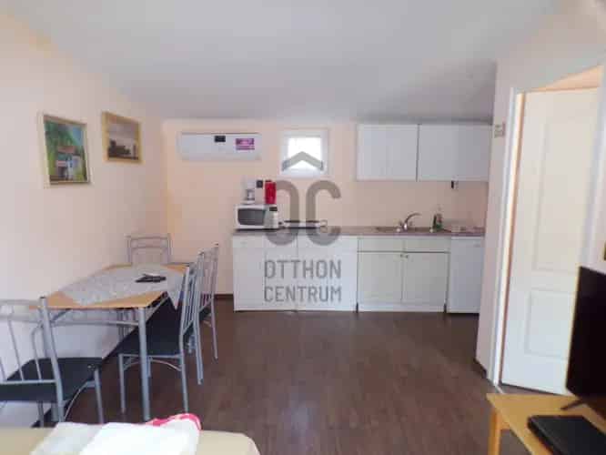 Balatonlellei eladó családi ház, H426540